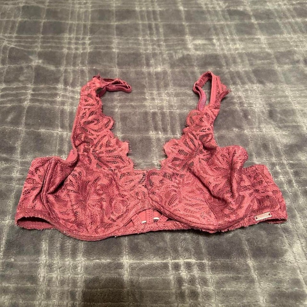 pink vs bra